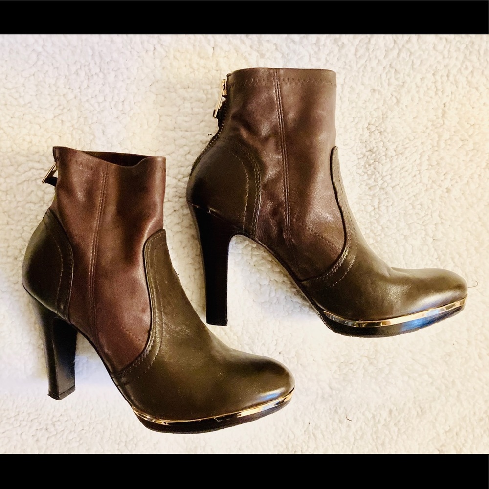 Tory Burch Brown Leather Melrose Booties